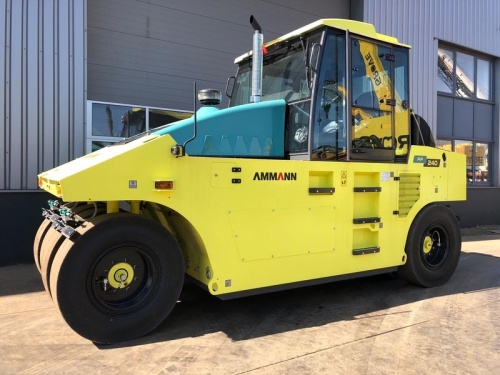 Аренда пневмошинного катка Ammann AP 240